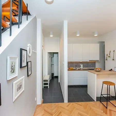 Apartman Cicibela - *