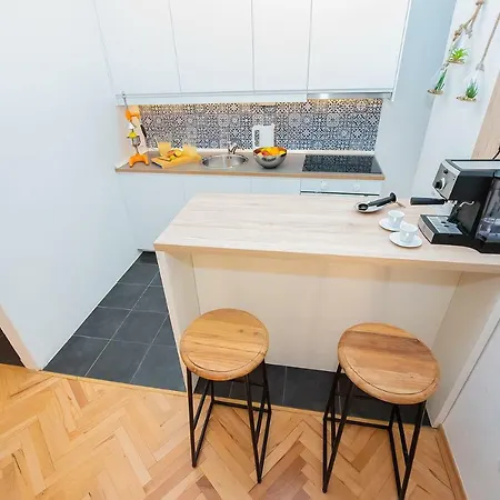 アパート Cicibela - ザダル